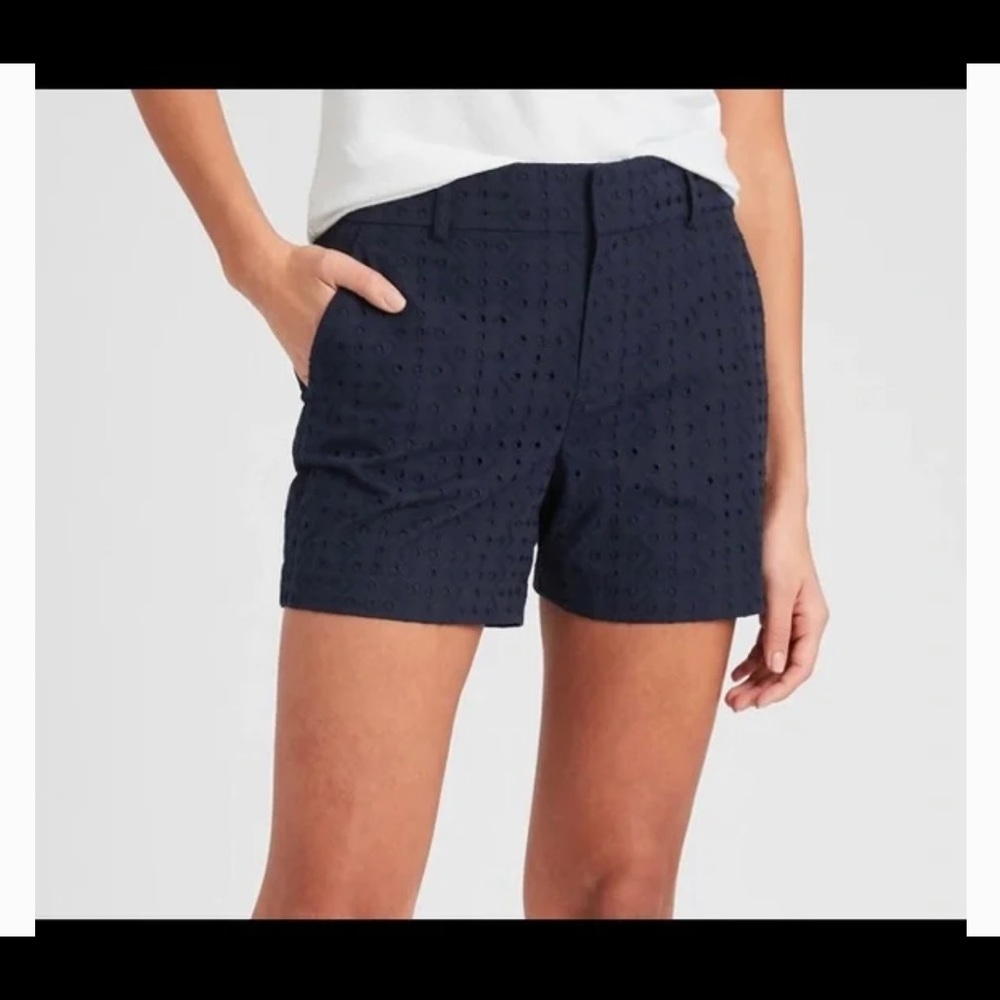 Women's Blue Eyelet Embroidered Summer Short/ 18